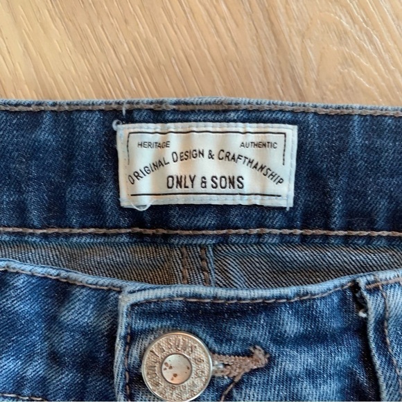 ONLY & Sons slim fitted regular rise button fly softly tapered Jeans - Picture 7 of 13